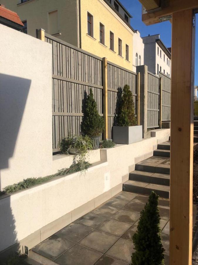 Gemuetliches Einfamilienhaus In Gera Mit 3 Schlafzimmern Mit Garten Und Parkplatz Экстерьер фото